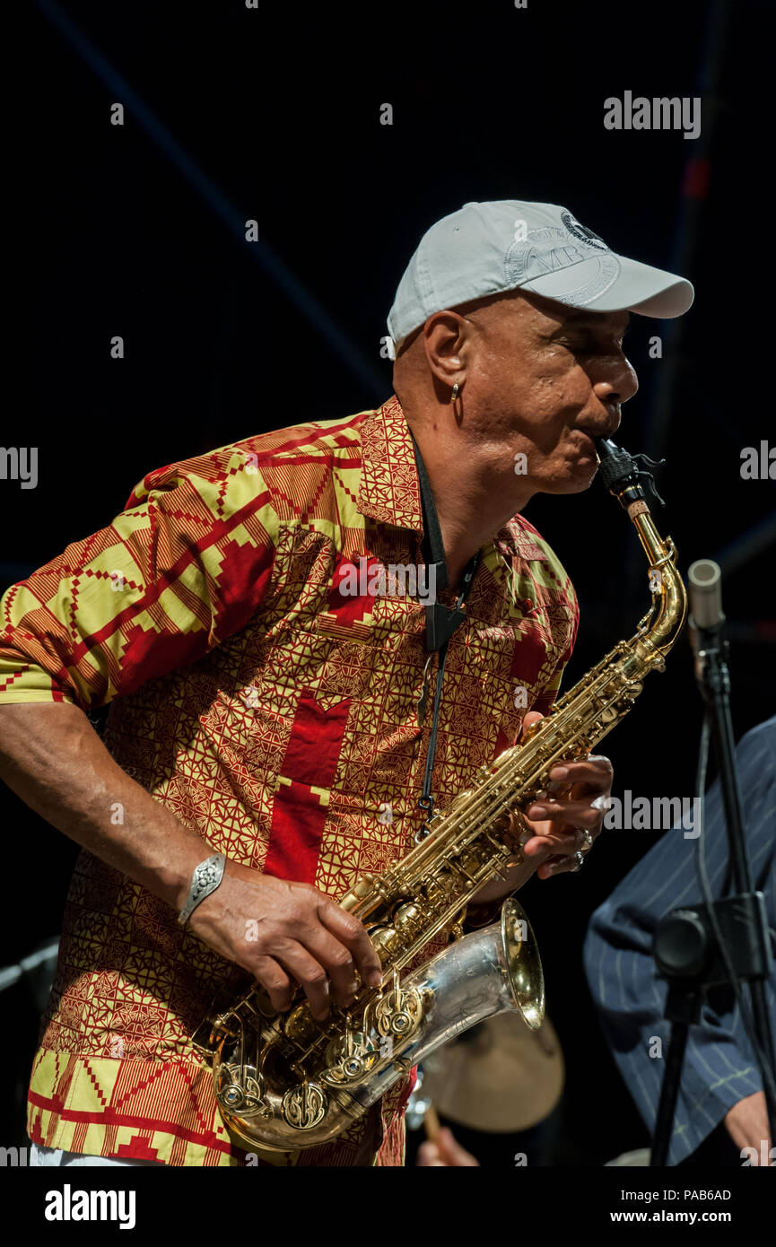 Rom, Italien. 19. Juli 2018. Der große Pianist, Thelonious Monk, die inspiriert ihn und Duke Ellington, von wem er war ein Freund und, wen er als zweiter Vater, hatte immer die Afrikanische Musik als Referenz. Auf 19/07/2018 er live im Casa del Jazz in Rom während der "Roma Jazz Festival" zusammen mit Alex Blake am Kontrabass, Neil Clarke auf afrikanische Percussion, Billy Harper am Tenorsaxophon und TK Blau auf Altsaxophon durchgeführt. TK Blues Credit: Leo Claudio De Petris/Pacific Press/Alamy leben Nachrichten Stockfoto