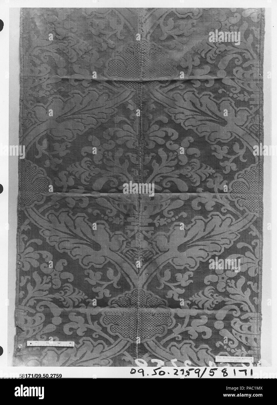 Stück. Kultur: Spanisch oder Italienisch. Abmessungen: Insgesamt: 40 1/2 x 21 1/2 in. (102,9 x 54,6 cm). Datum: Ca. 1600. Museum: Metropolitan Museum of Art, New York, USA. Stockfoto