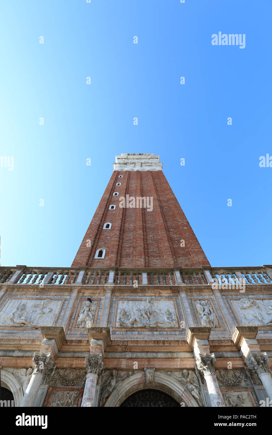 Campanile von San Marco Stockfoto