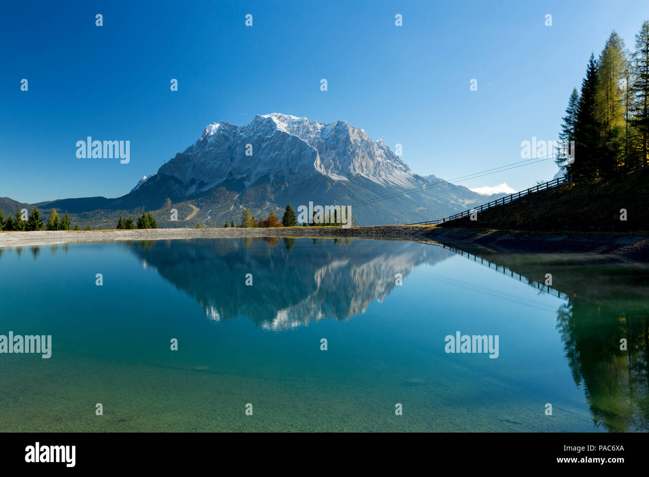 Austria tyrol lermoos zugspitze winter -Fotos und -Bildmaterial in ...