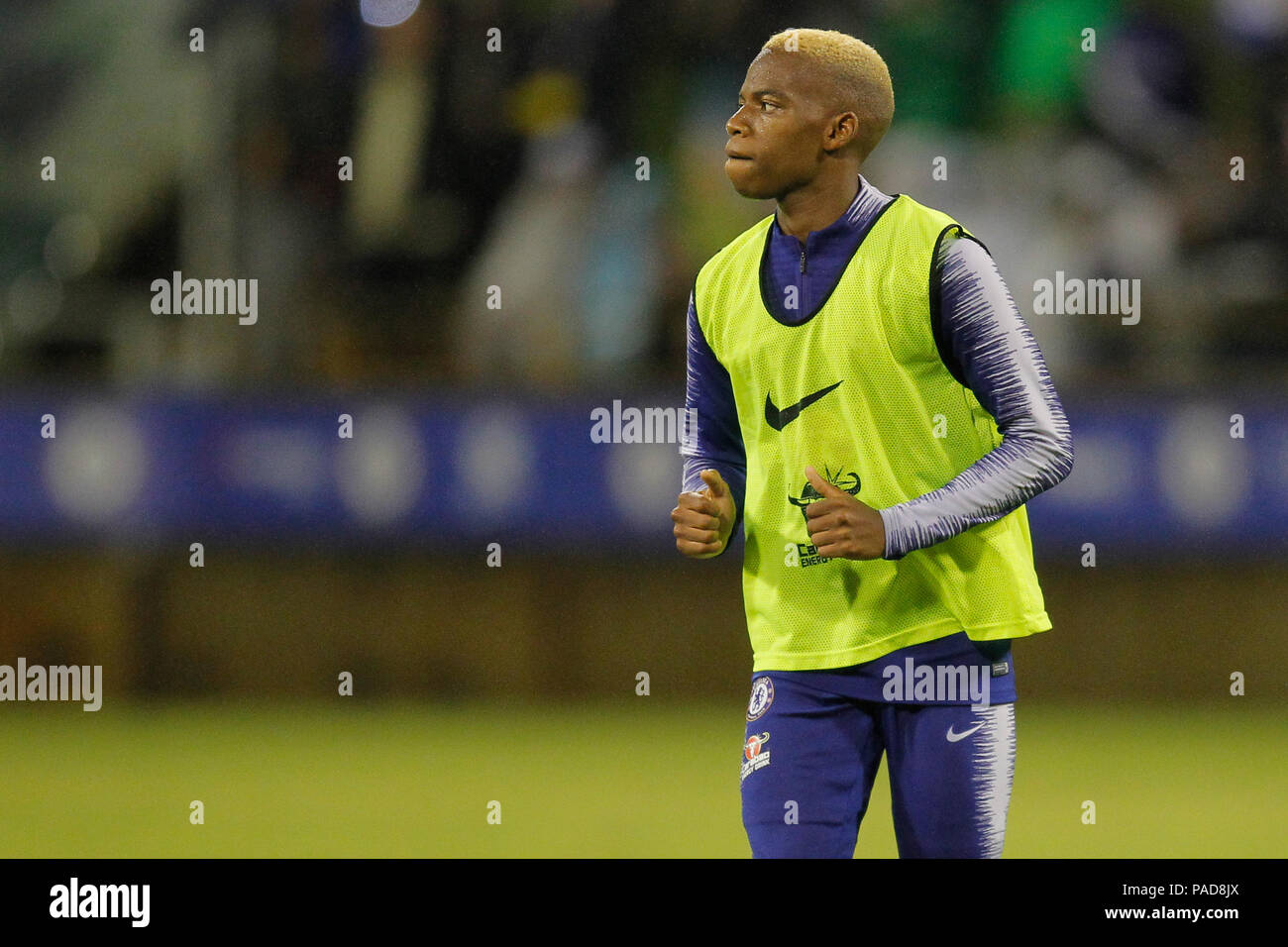 Das waca, Perth, Australien. 21. Juli 2018. Chelsea vor Jahreszeit Tour durch Australien, offenen Training; Charly Musonda während der Aufwärmphase Credit: Aktion plus Sport/Alamy leben Nachrichten Stockfoto