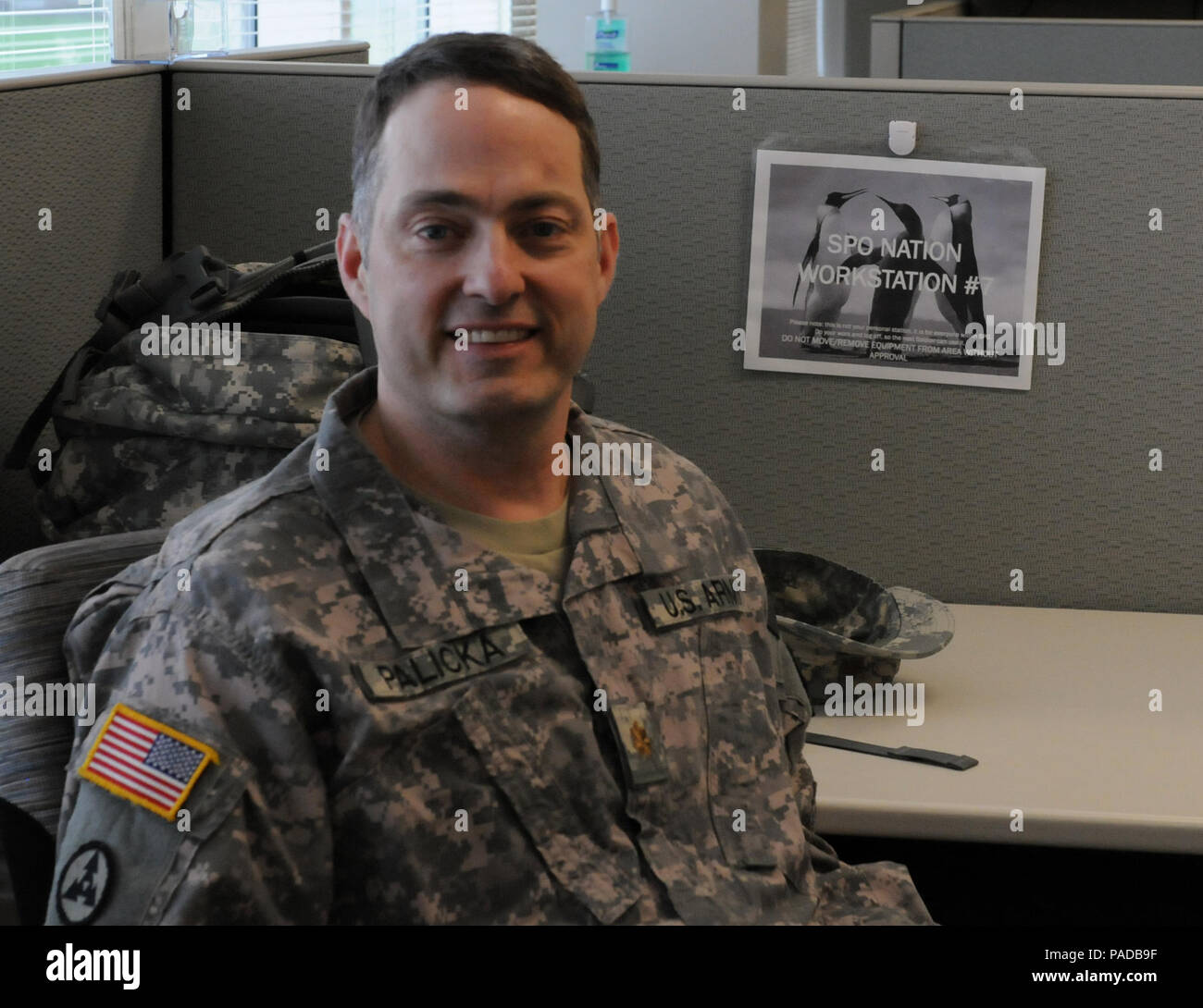 Maj. Mark Palicka der 364 ESC freut sich auf die Sendung seiner Einheit in Polens Anakonda 16 für einen besonderen Grund. Vor kurzem hat er verfolgt das Erbe seiner Familie nach Polen mit Genealogie Webseiten. Stockfoto