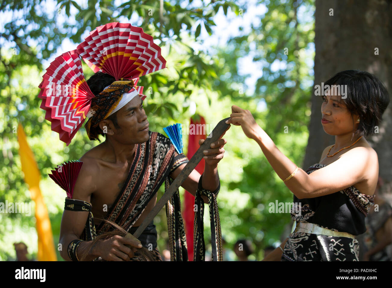 Padoa Tanz und Reis Tanz von Savu Menschen Stockfoto