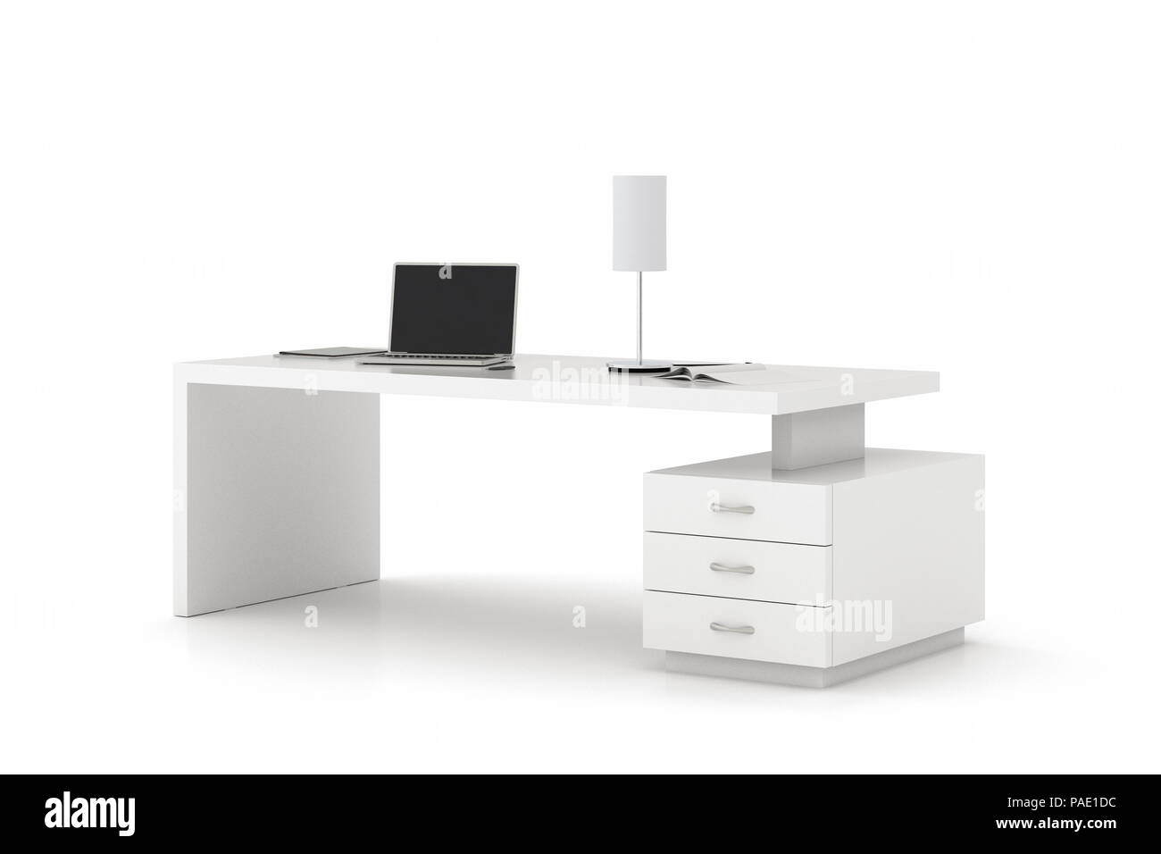 Weißer Schreibtisch, Arbeitsbereich isoliert. Stockfoto