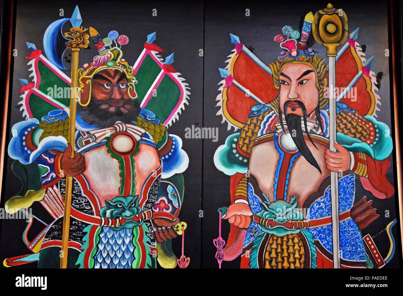 Die Lackierung der Tür Götter in der chinesischen Volksreligion. Stockfoto