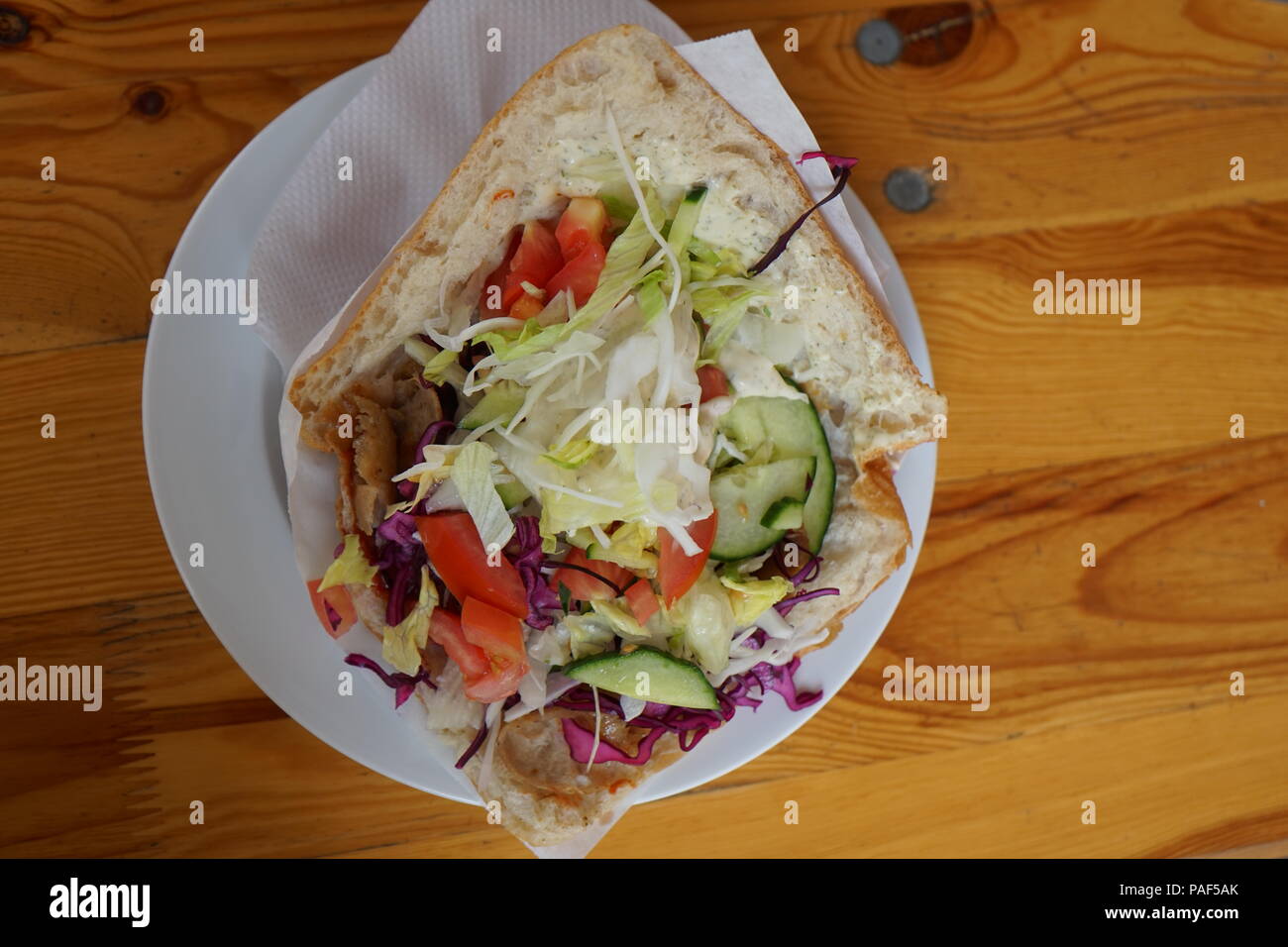 Berlin Döner Kebap/Kebab - Türkische Fast Food Stockfoto
