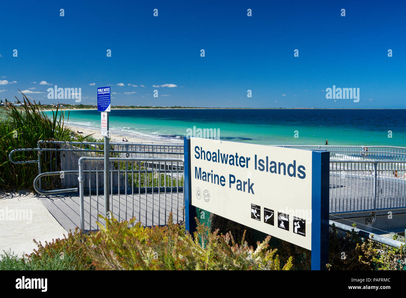 Shoalwater Islands Marine Park an der Promenade führt zu Sicherheit Bay Beach an schönen sonnigen Tag Stockfoto