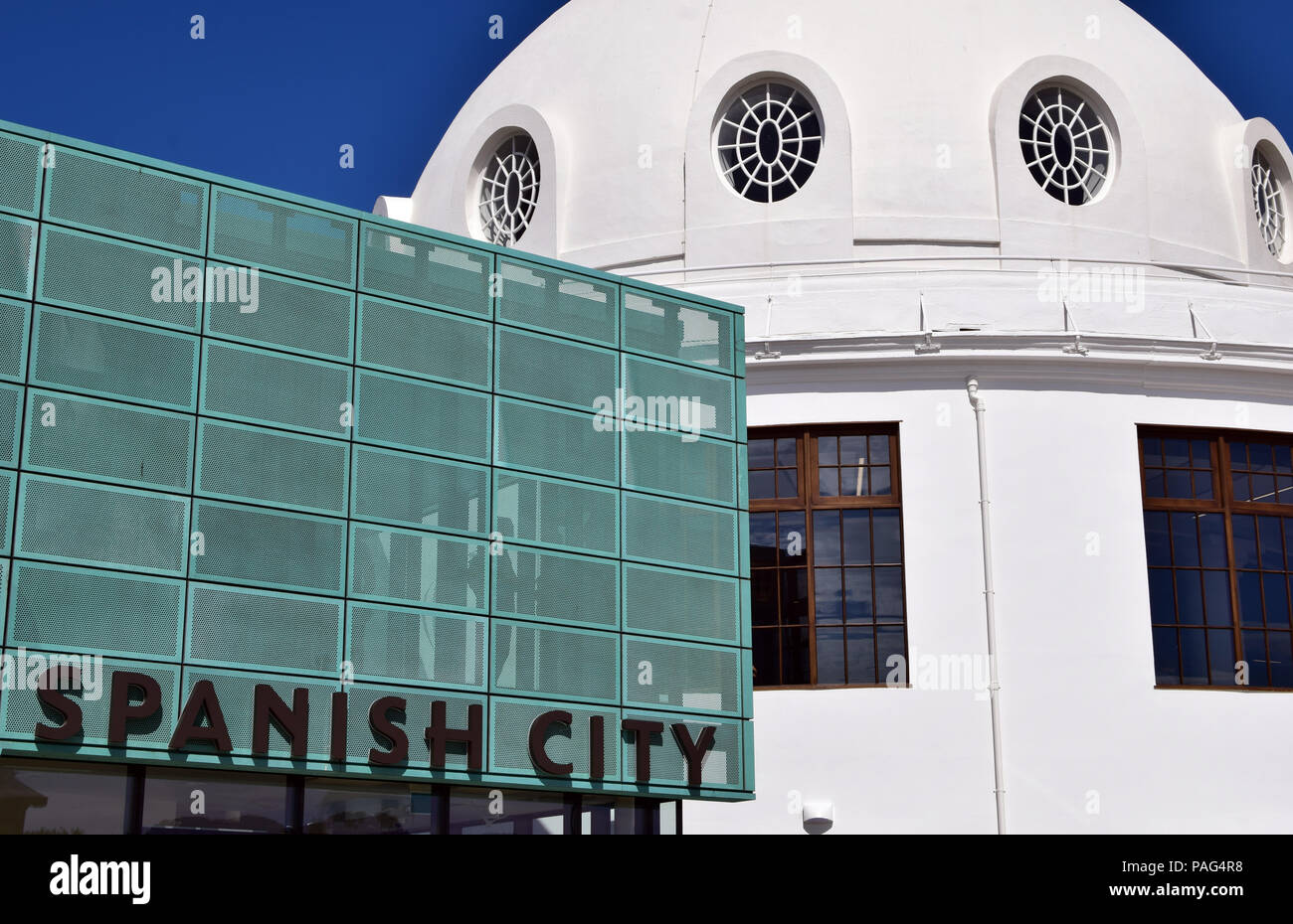 Spanische Stadt Dome folgenden Regeneration in Whitley Bay 2018 Stockfoto