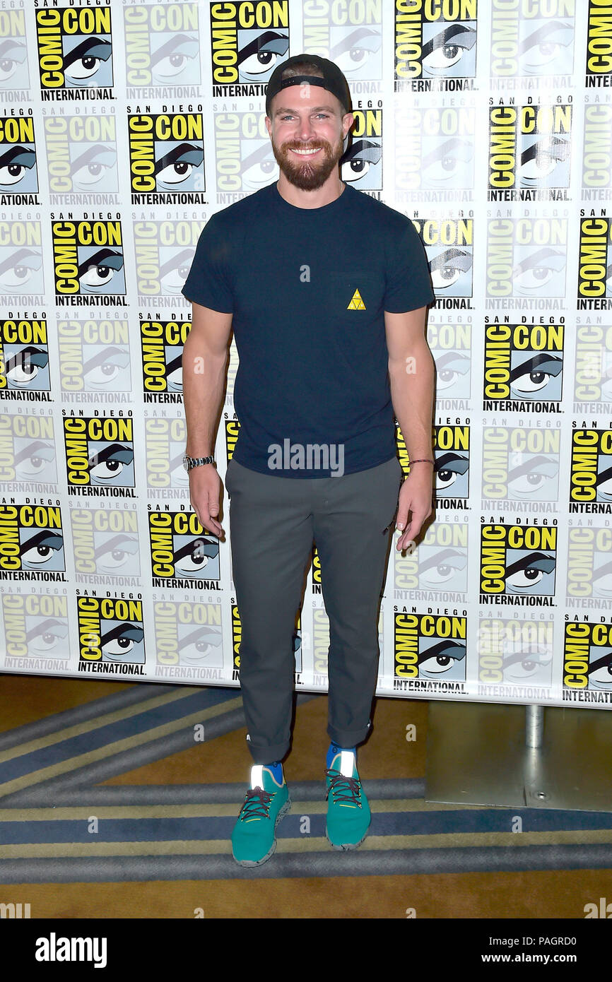 San Diego Usa 21 Juli 2018 Stephen Amell Am Fotoshooting Fur Die Cw Tv Serie Pfeil Auf Der San Diego Comic Con International 2018 Im Hilton Bayfront Hotel San Diego 21 07 2018 Verwendung Der Weltweiten