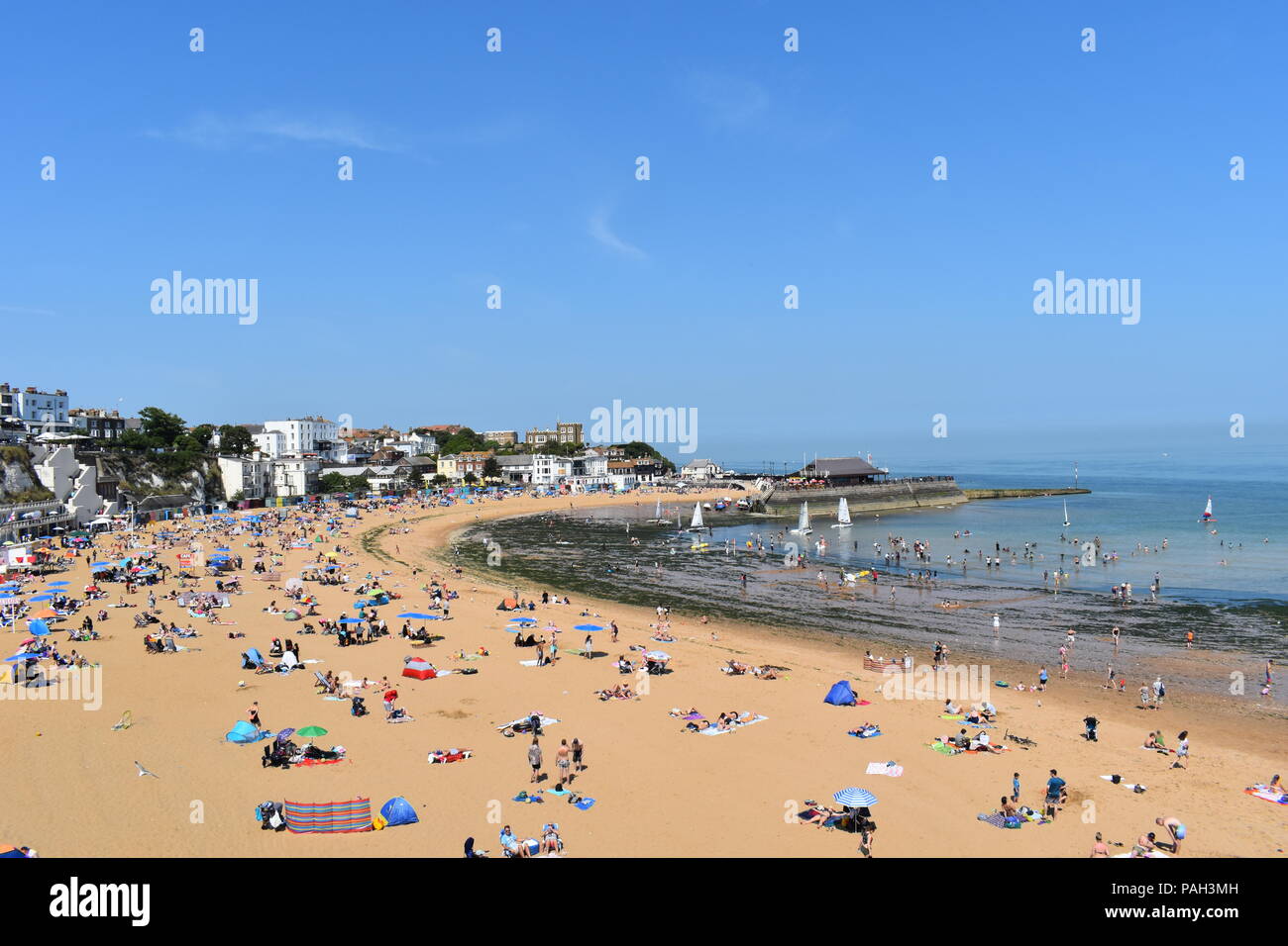 Britische Meer im Sommer. Cranbrook, Kent, Juli 2018 Stockfoto