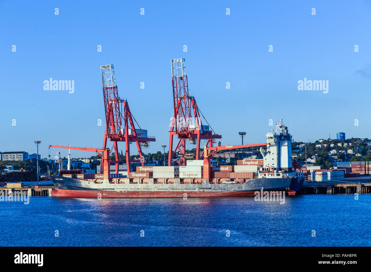 Versand in der Morgendämmerung Stockfoto