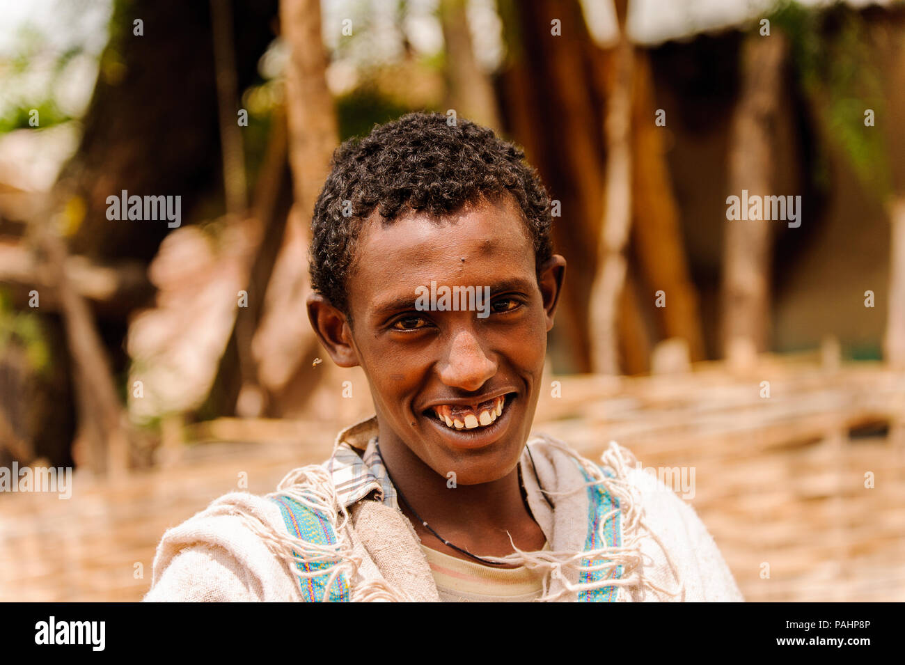 Lalibela Athiopien September 27 11 Unbekannter Athiopischen Religioser Mensch Menschen In Athiopien Leiden Der Armut Wegen Der Instabilen Lage Stockfotografie Alamy