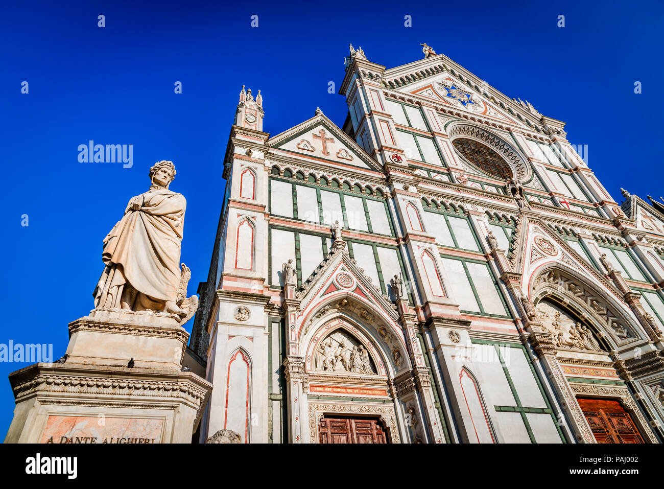 Florenz, Italien, gotische Fassade der Kathedrale Santa Croce in der Toskana Renaissance Stadt Florenz. Stockfoto