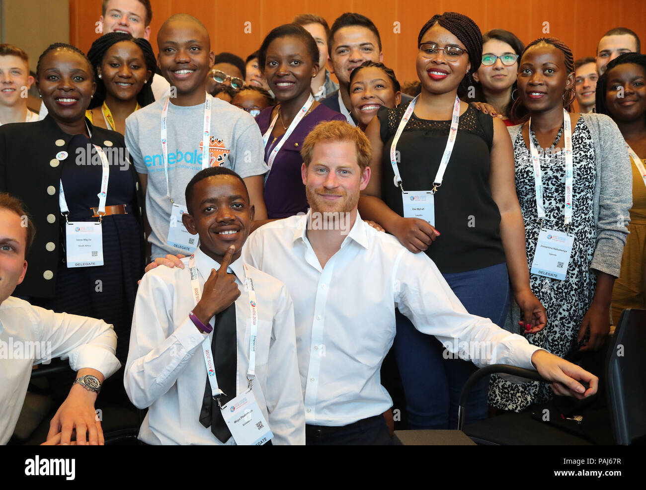 Der Herzog von Sussex trifft sich mit jugendlichen Delegierten aus seiner Nächstenliebe Sentebale auf der Internationalen AIDS-Konferenz auf der RAI Amsterdam Convention Center die anhaltenden Kampf gegen das HIV-Virus zu unterstützen. Stockfoto