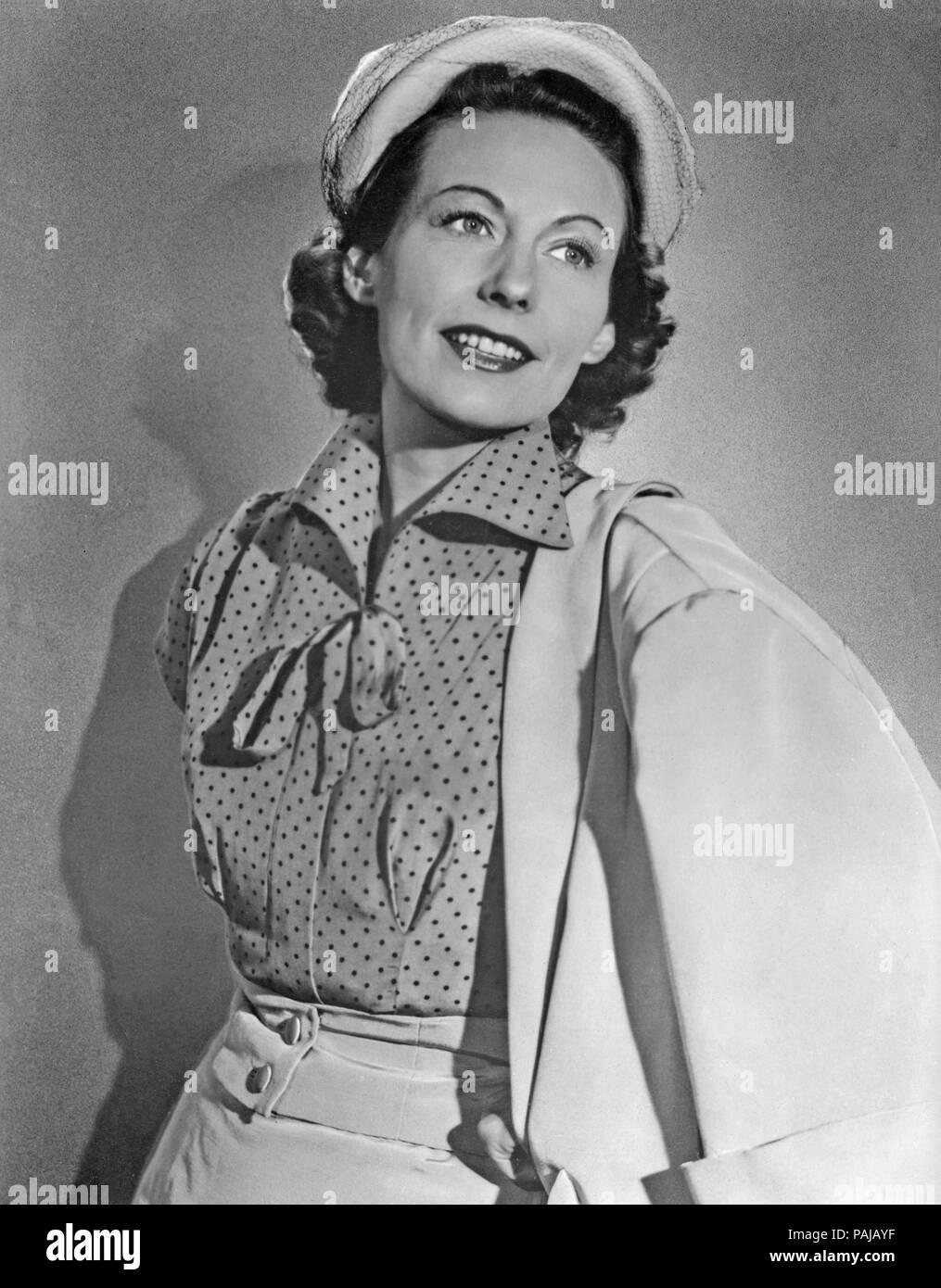 Wochenend im Paradies, alias: Liebe im Finanzamt, Deutschland 1952, Regie: Kurt Hoffmann Darsteller: Carola Höhn Stockfoto