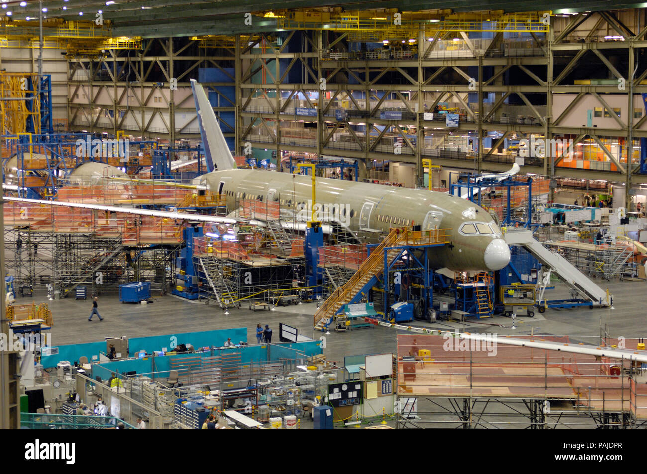 Die zweite Boeing 787 Dreamliner ZA002 Line-number 3 (LN3) in Position 2 des Gebäudes 40-26 factory Produktion-line Hangars im Mai 2008 Stockfoto