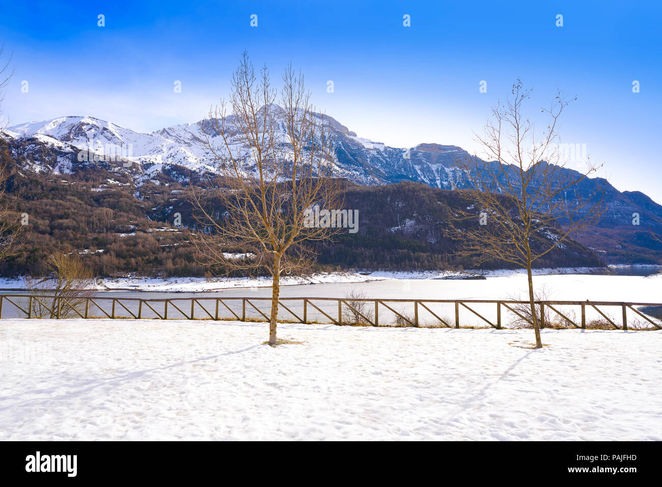 Bubal Reservoir in Alto Gallego Fluss in Tena Tal der Pyrenäen Huesca in Spanien Stockfoto