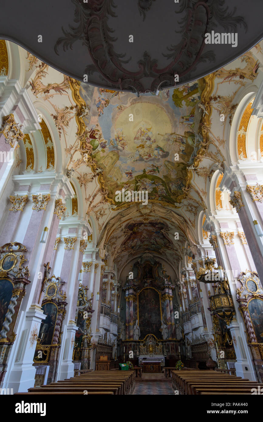 Altenmarkt an der Alz: baumburg Abtei und Klosterkirche St. Margaret in Deutschland, Bayern, Bayern, Oberbayern, Oberbayern Stockfoto