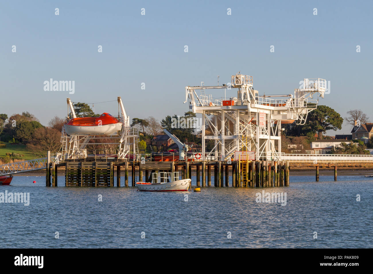 Warsash Maritime Academy Pier auf Southampton, Großbritannien. Stockfoto