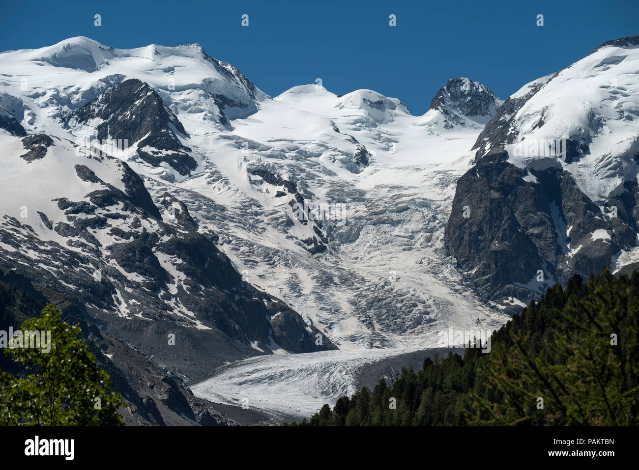 Der Morteratschgletscher ist ein Alpen - Gletscher in der Berninagruppe im Kanton Graubünden in der Schweiz in der Nähe von der Diavolezza ski Route. Piz Zupo top Stockfoto