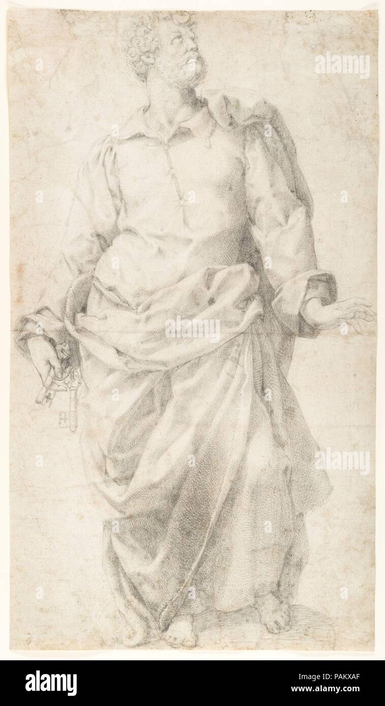 Studie für die Figur des Heiligen Petrus. Künstler: Daniele da Volterra (Daniele Ricciarelli) (Italienisch, Volterra 1509-1566 Rom). Maße: Blatt: 16 1/2 x 9 3/8 in. (41,9 x 23,8 cm). Datum: Ca. 1545. Dieses skulpturale, sorgfältig gemacht Studie über die stehende Figur des Hl. Petrus (durch die Schlüssel in der Hand an der Linken identifiziert) ist eine seltene frühe Zeichnung von Daniele da Volterra, Datable bis Mitte-1540s, wenn der Künstler hatte, verzichtete auf die relativ provinziellen Vokabular seiner frühen Ausbildung in Volterra und Siena zugunsten der Bold, grand Art und Weise der Römischen Schule, dann durch die Alterung Michelange dominiert Stockfoto