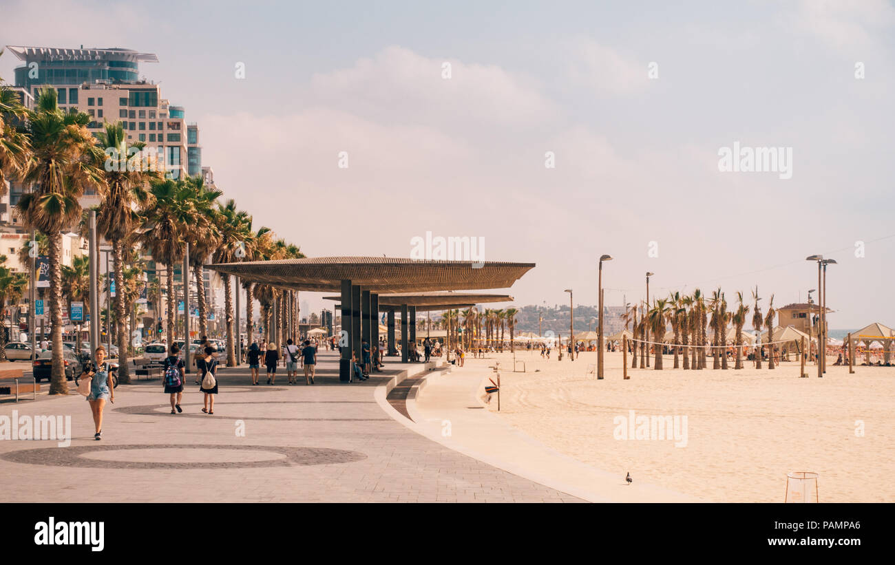 Ist ein extrem heißer Sommertag an Frishman Beach, Tel Aviv Stockfoto
