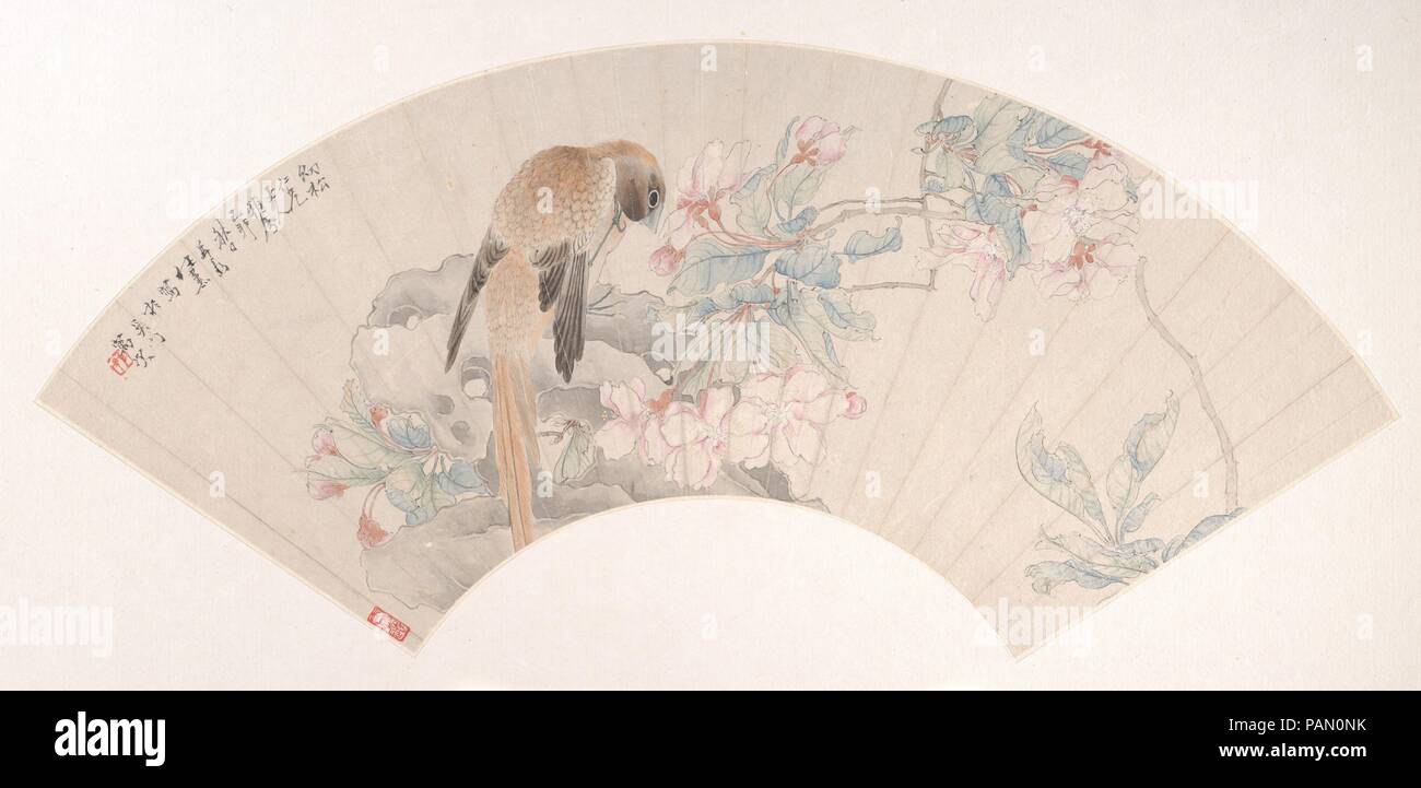 Auf einem Felsen durch einen blühenden Zweig Vogel. Artist: Ren Xun (Chinesisch, 1835-1893). Kultur: China. Abmessungen: 7 x 20 cm. (17,8 x 53,0 cm). Datum: datiert 1879. Ren Xun lackiert dieser heiklen Ventilator in Suzhou, wo er einen guten Teil seiner künstlerischen Karriere bevor Sie in Shanghai verbracht. Diese Arbeit stützt sich auf die sehr repräsentativen Stil der Südlichen Song (1127-1279) Kaiserliche Akademie für Malerei, Zusammenführen von exquisiten Zeichnung in feinen Höhenlinien mit akribisch Farbige wäscht in einem stark naturalistischen Bild von großem Charme gestaffelt. Das Gemälde spiegelt scharf, der Ren Beobachtung der Natur: ein kleiner Vogel, Perc Stockfoto