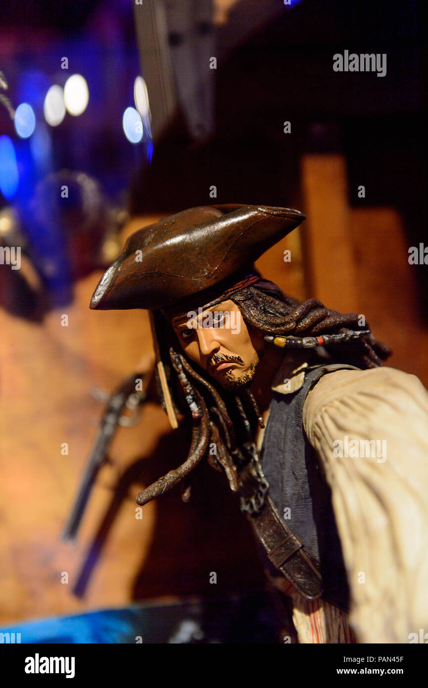 Genua, Italien - 4. Mai 2016: Johnny Depp als Jack Sparrow, Fluch der Karibik, internationale Kino Museum in Genua, Italien. Museum mit collecti Stockfoto