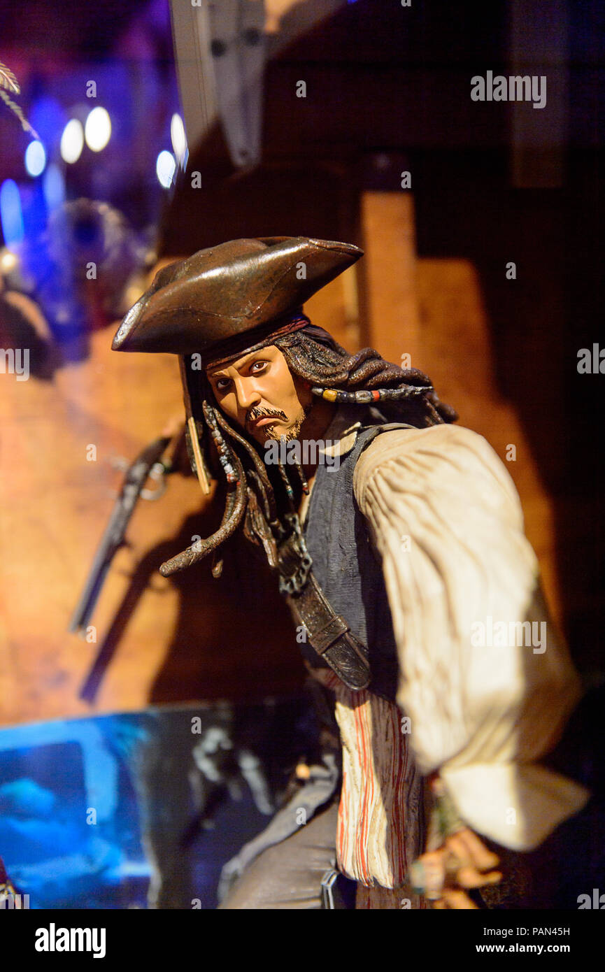 Genua, Italien - 4. Mai 2016: Johnny Depp als Jack Sparrow, Fluch der Karibik, internationale Kino Museum in Genua, Italien. Museum mit collecti Stockfoto