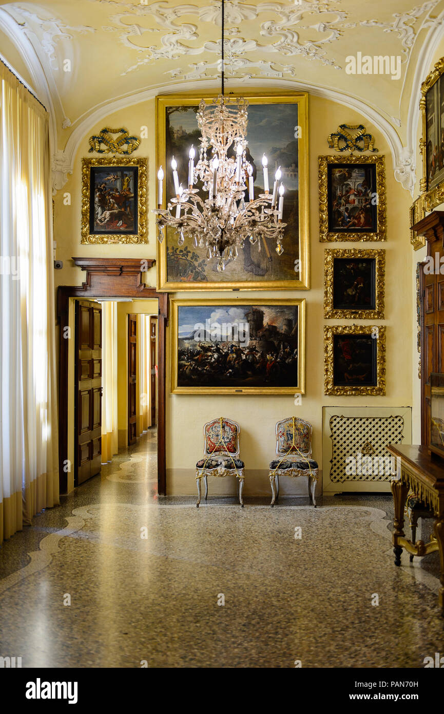 ISOLA BELLA, ITALIEN 3. Mai 3016 das Innere des Palastes Borromeo