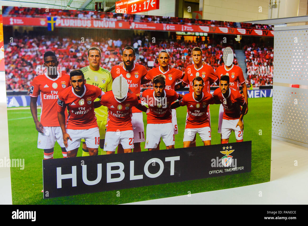 Lissabon, Portugal - 17.Oktober 2016: Docuemntal Foto von einem Team im Estadio da Luz (Stadion des Lichts), home Stadion für die S.L. Benfica. Es wurde gebaut, Stockfoto