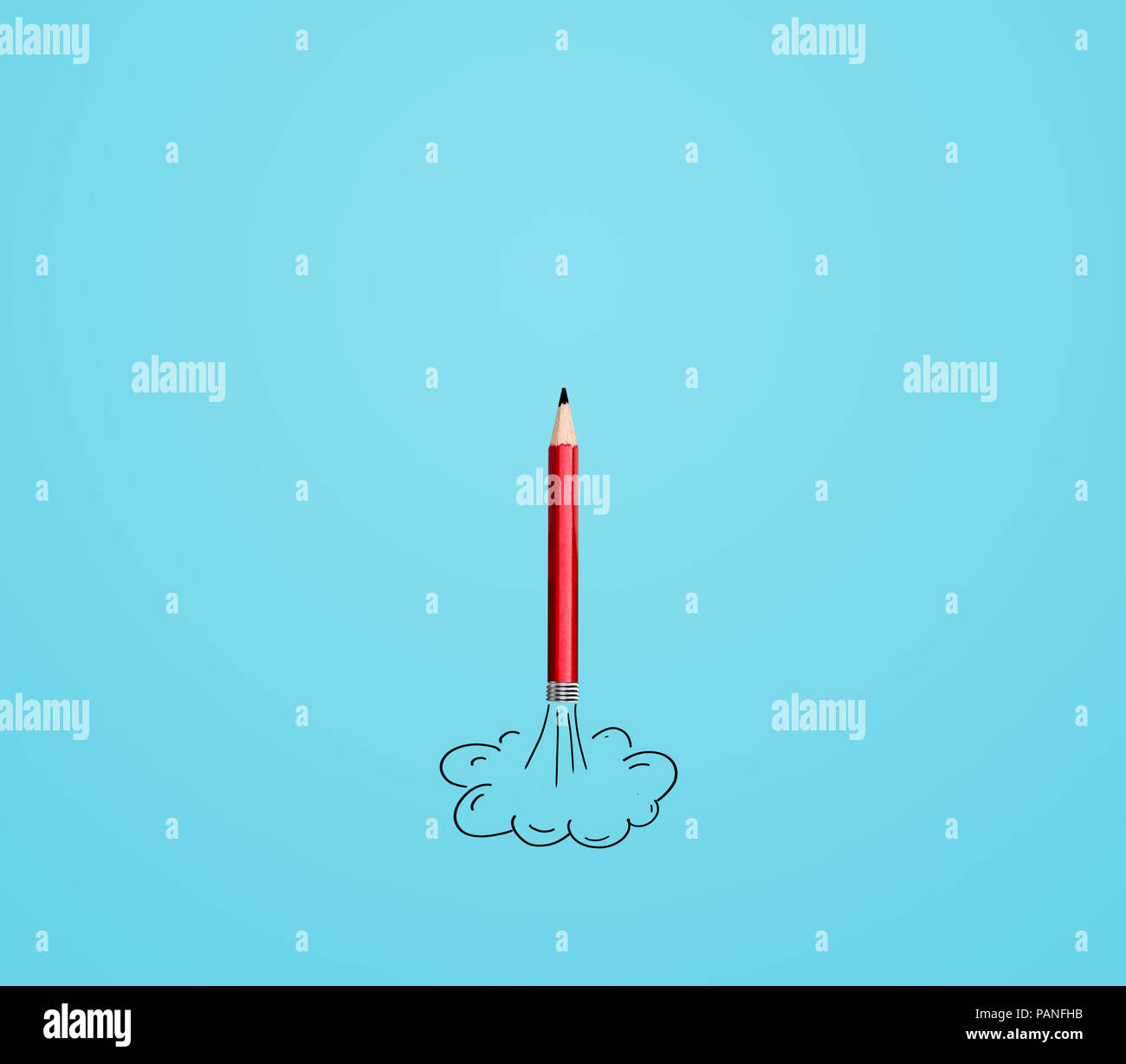 Bleistift Rakete mit Rauch, Idee und Innovation Stockfoto