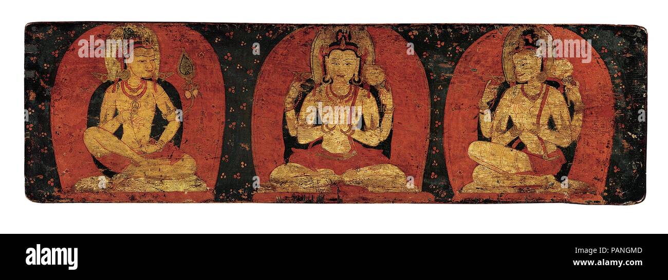 Paar Manuskript deckt mit drei Gottheiten und drei Hierarchen. Kultur: Tibet. Abmessungen: Insgesamt: 4 1/8 x 14 1/8 in. (10,5 x 35,9 cm). Datum: Ca. 12. Jahrhundert. An der oberen Abdeckung, Shadakshari Lokesvara wird von Maitreya zu seiner Rechten und zu seiner Linken Avalokitesvara flankiert. Shadakshari ist eine Form des Bodhisattva Avalokitesvara, der über unsere aktuellen Alter vorsteht, uns Schutz und bietet eine mitfühlende Pfad zur Erleuchtung. Der Dalai Lama versteht man eine Inkarnation von Shadakshari Lokesvara zu sein, und er fördert das spirituelle Wissen in dieser Form. Dieses Trio von Bodhisattvas auf der oberen Cove Stockfoto