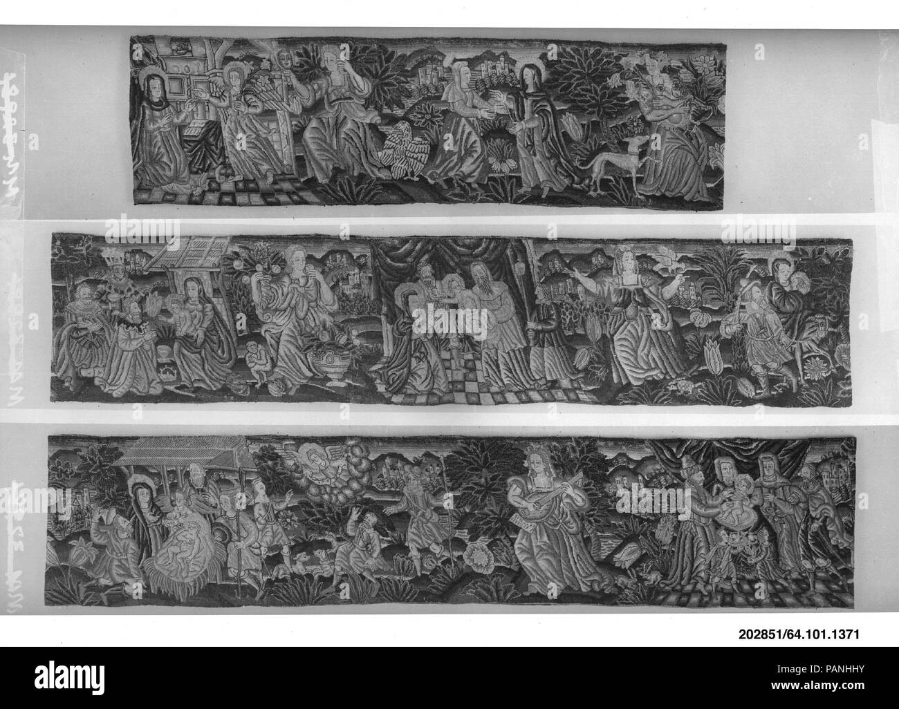 Schabracken (Satz 3). Kultur: Französisch. Abmessungen:. 1371:H.15 x L. 72 Zoll (38,1 x 182,9 cm) 3: H 15 x L 110 Zoll (38,1 x 279,4 cm). Datum: Ca. 1600. Museum: Metropolitan Museum of Art, New York, USA. Stockfoto