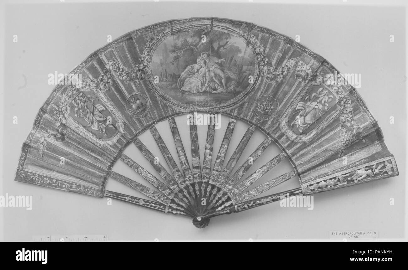 Ventilator. Kultur: Französisch. Abmessungen: 10 3/4 x 19 3/4 in. (27,3 x 50,2 cm). Datum: 1770-80. Museum: Metropolitan Museum of Art, New York, USA. Stockfoto