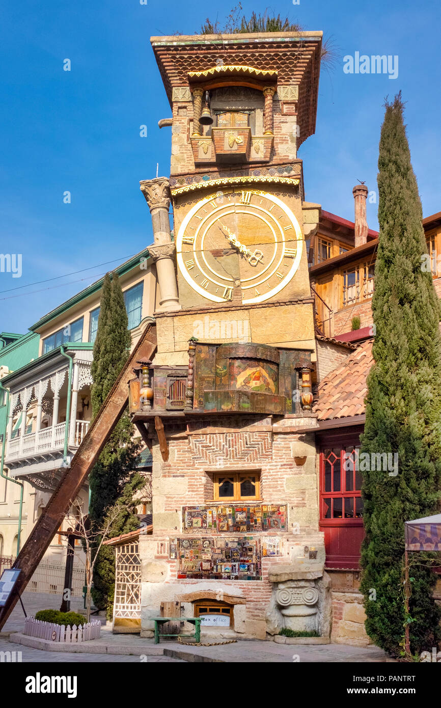 Tbilisi Schiefen Glockenturm Tiflis Georgien Stockfotografie Alamy