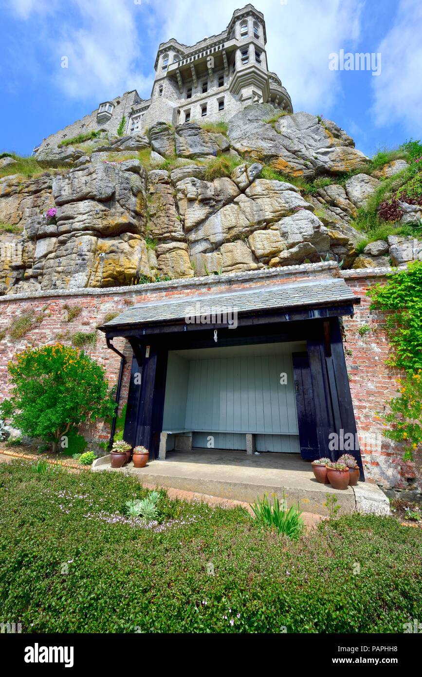 St. Michael Schloss und Gärten, Karrek Loos yn Koos, Marazion, Cornwall, England, Großbritannien Stockfoto