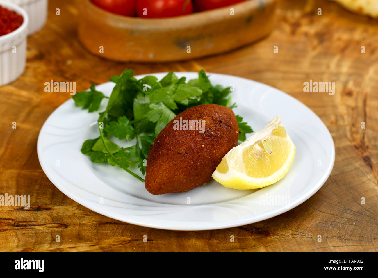 Kibbeh, gefüllte Frikadellen Essen, Falafel, İcli Köfte, Quibe Stockfoto