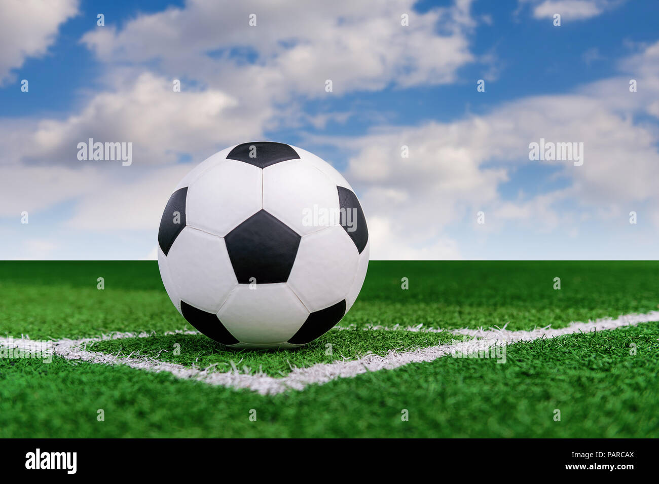 Fußball und Fußball. Stockfoto