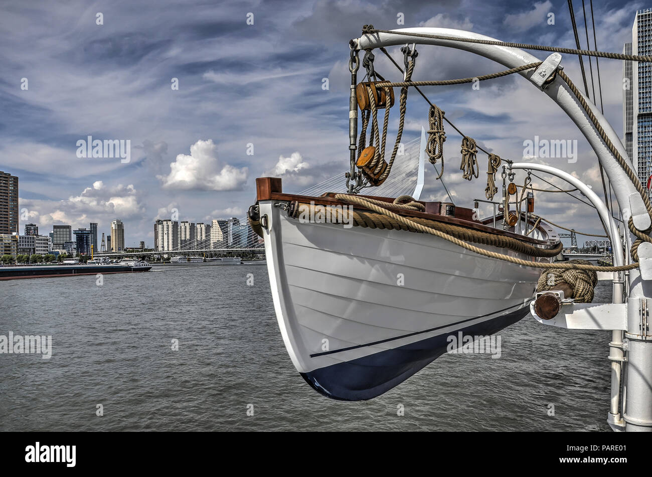 Rotterdam, Niederlande, 9. August 2017: Eines der rettungsboote von vier Dreimaster Peruanische Marine Schiff Bap Union, festgemacht an der Wilhelminapier Stockfoto