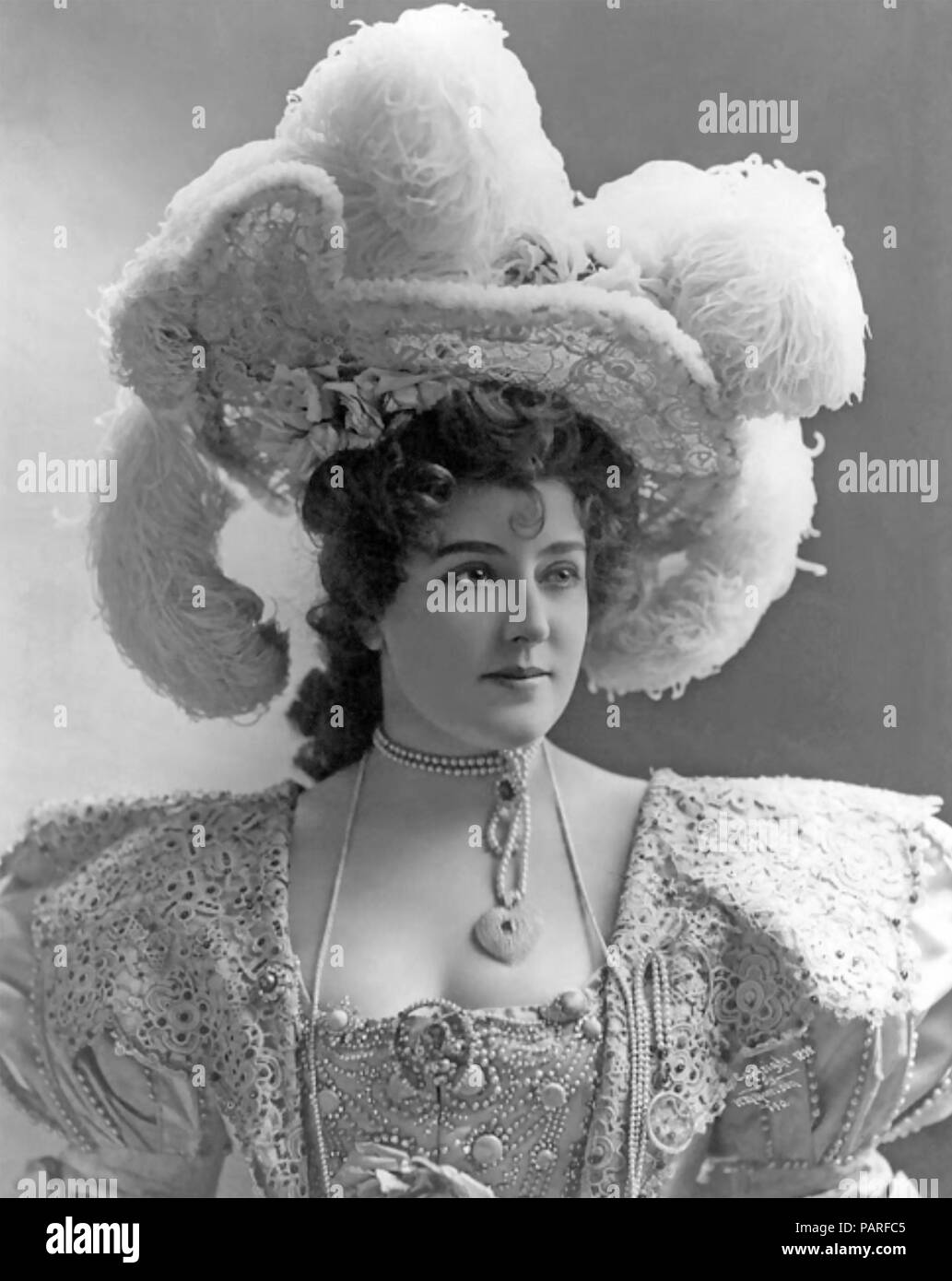 LILLIAN RUSSELL (1860-1922), US-amerikanische Bühne Schauspielerin und Sängerin. Stockfoto