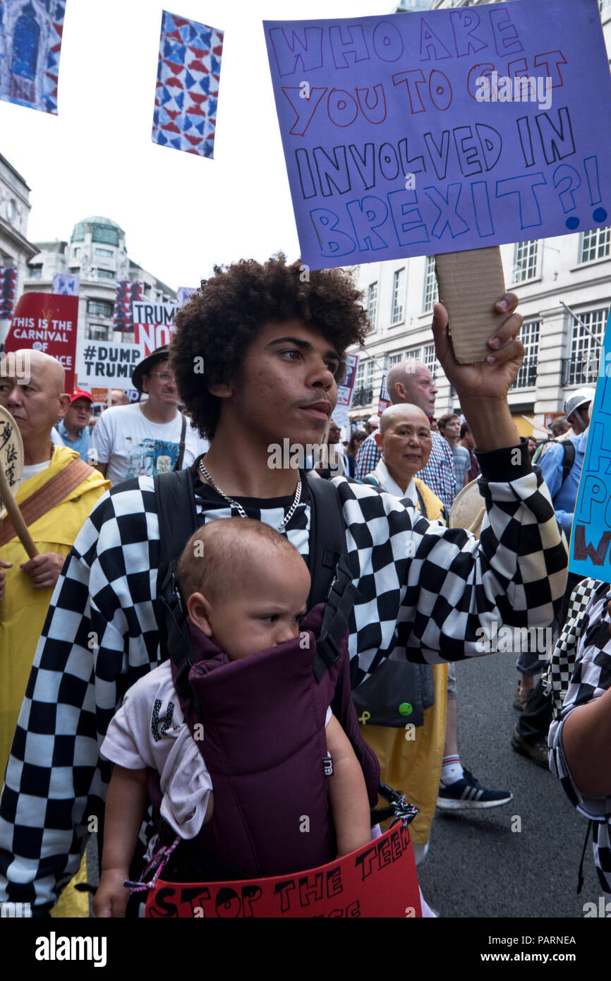 Anti Trump Protest bei seinem Besuch in London. Das Zentrum von London vom 13. Juli 2018 Stockfoto