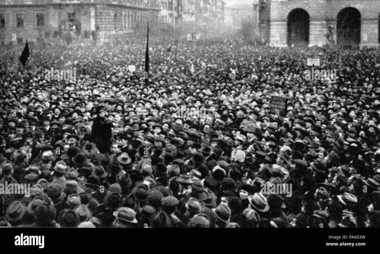 Eine Tanácsköztársaság kikiáltása - 1919. március 21. Kossuth tér. Stockfoto