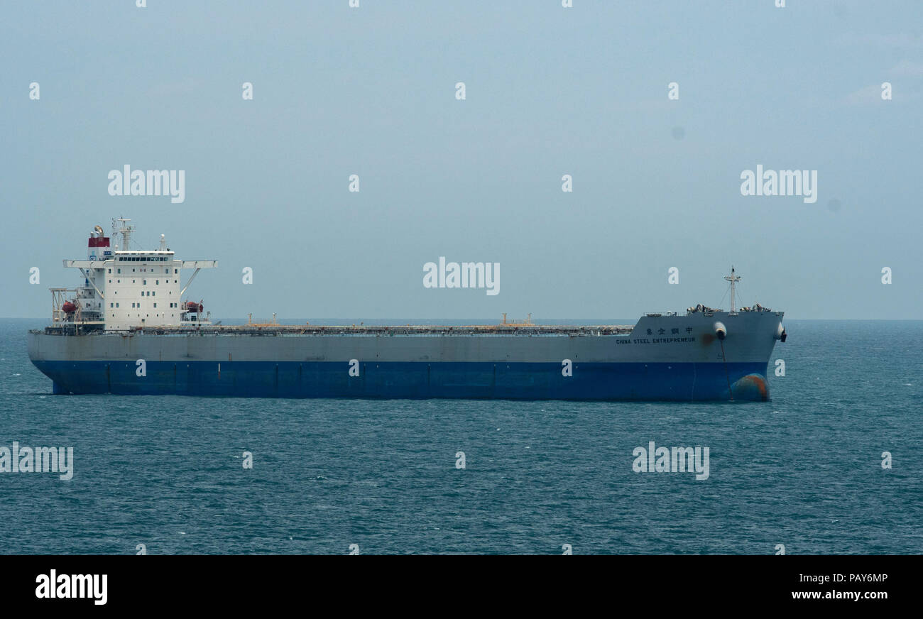 Schiffe in Aktion Stockfoto