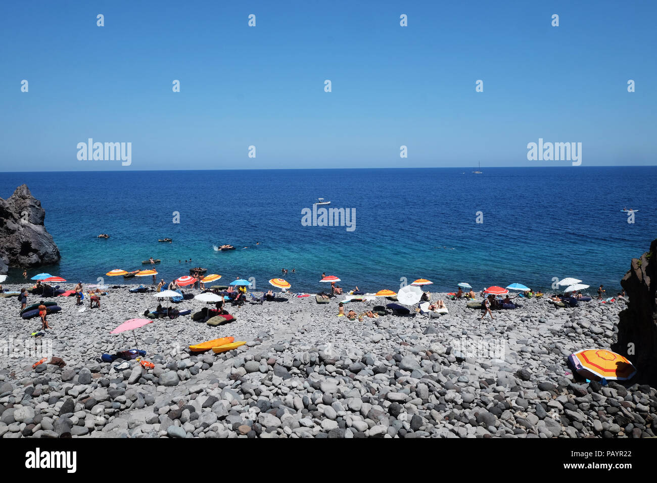 Punta Scario Strand, Äolischen Inseln Salina, Sizilien, Italien Stockfoto