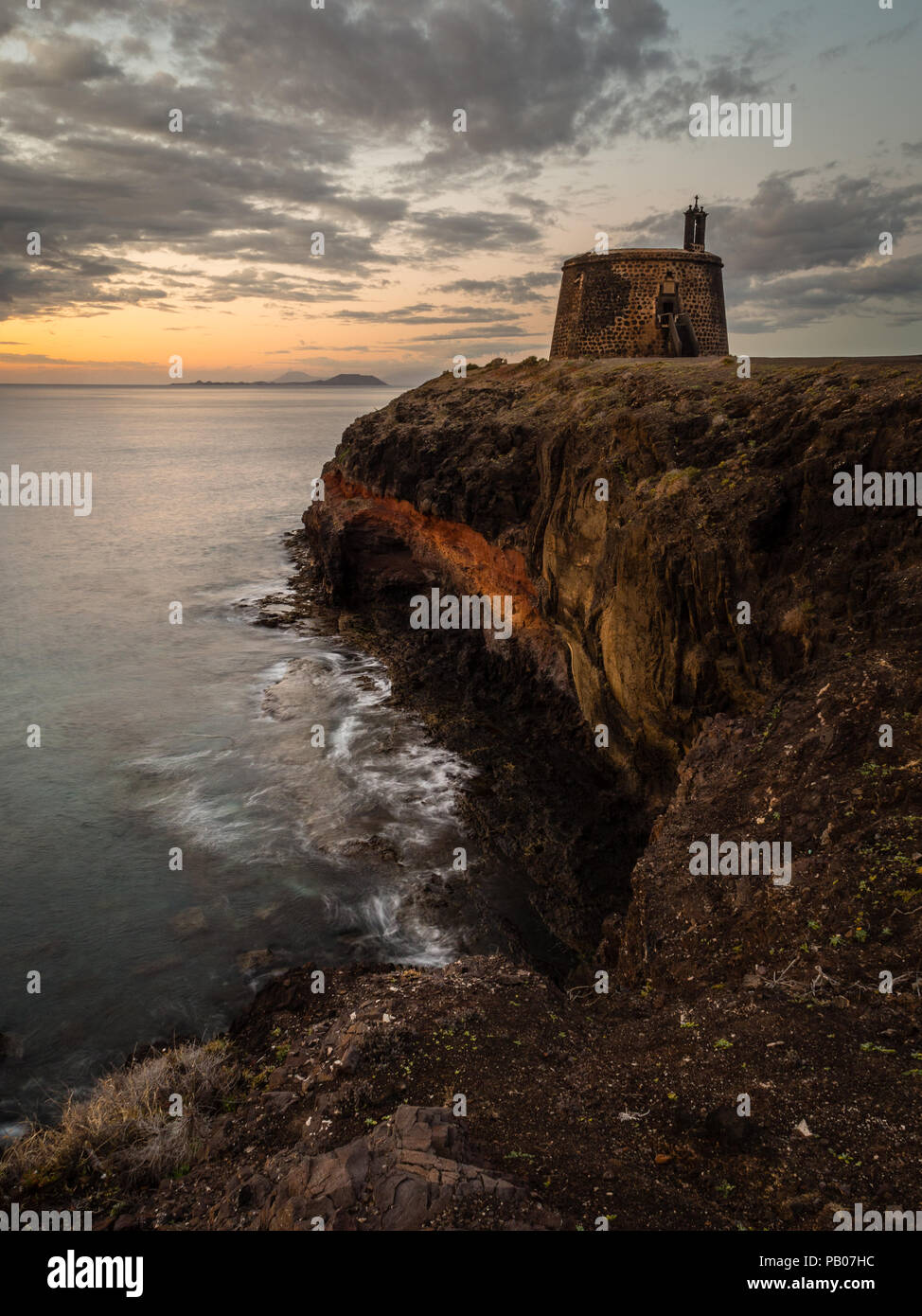 Castillo del Aguila sunrise, Playa Blanca, Lanzarote Stockfoto