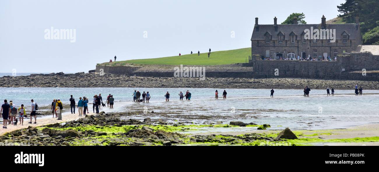 St Michael's Mount Causeway, St Michael's Mount, Karrek Loos yn Koos, Marazion, Cornwall, England, Großbritannien Stockfoto