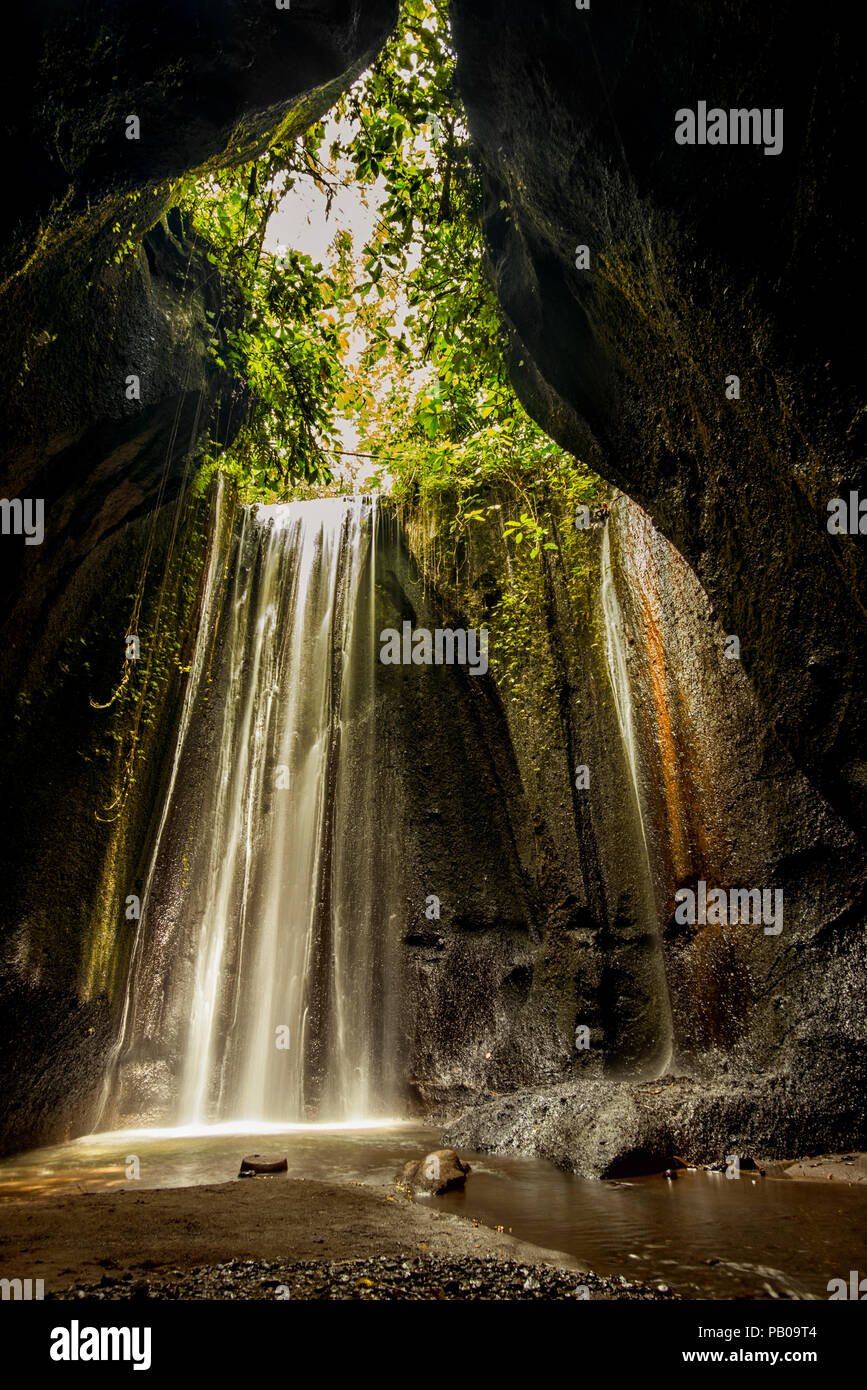 Tukad Cepung Wasserfall, Bali, Indonesien Stockfoto