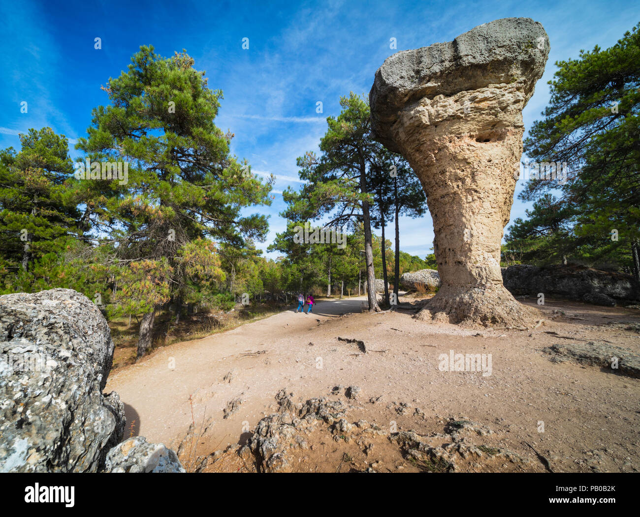 Ciudad Encantada, Cuenca Provinz, Castilla-La Mancha, Spanien. Karstige Gestein. Diese eine, genannt El Tormo Alto, ist ein Symbol der Ciudad Enca Stockfoto