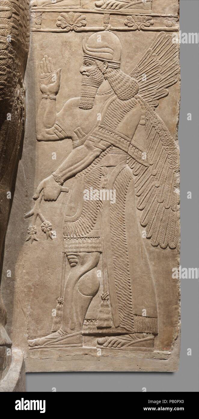 Relief Panel. Kultur: Assur. Abmessungen: 54 x 30 in. (137,2 x 76,2 cm). Datum: Ca. 883-859 v. Chr.. Diese Anzeige stellt einen übernatürlichen schützende Abbildung ähnlich denen im Nordwesten Palace gesehen an Nimrud (antike Kalhu) stammt, sondern von einem anderen wichtige Struktur am gleichen Standort, die ninurta Tempel. Wie der Palast, die ninurta Tempel wurde von ASSURNASIRPAL II gebaut (r. 883-859 v. Chr.), und es ist sehr wahrscheinlich, dass viele der gleichen Personal in der Produktion der Hilfsaktionen für die beiden Gebäude beteiligt waren. Ninurta war ein wichtiger Gott in der mesopotamischen Pantheon. Im Ursprung war er ein ag Stockfoto